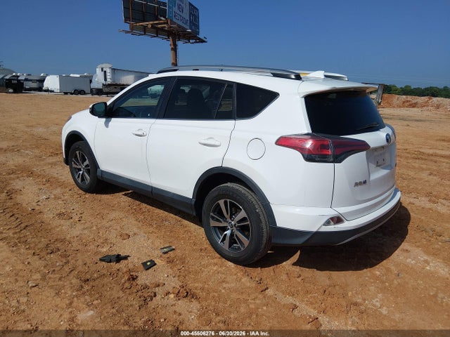 Toyota Rav4 Xle 2018 2T3WFREV6JW471701 Image 3