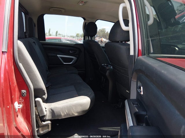 Nissan TITAN SV 2018 1N6AA1E65JN533712 Image 8