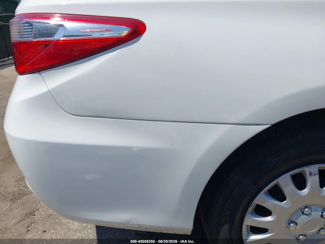 2017 Toyota Camry Le მანქანა იყიდება აუქციონზე, vin: 4T1BF1FK5HU360063, აუქციონის ნომერი: 45506350
