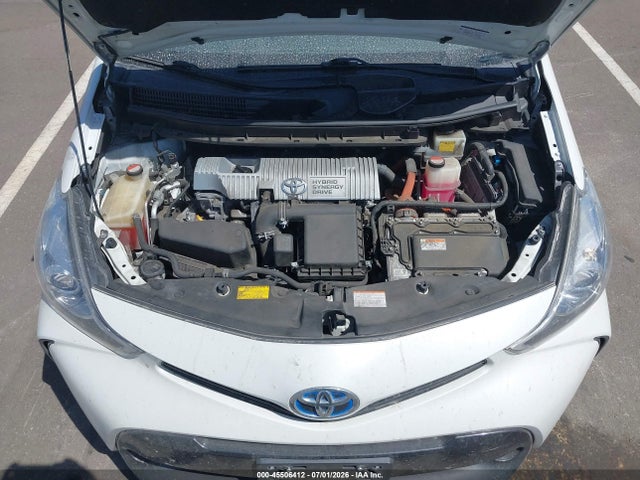 Toyota Prius V Five 2015 JTDZN3EU8FJ020280 Image 10
