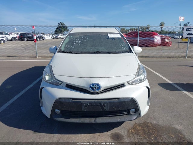 Toyota Prius V Five 2015 JTDZN3EU8FJ020280 Image 13