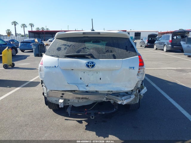 Toyota Prius V Five 2015 JTDZN3EU8FJ020280 Image 17