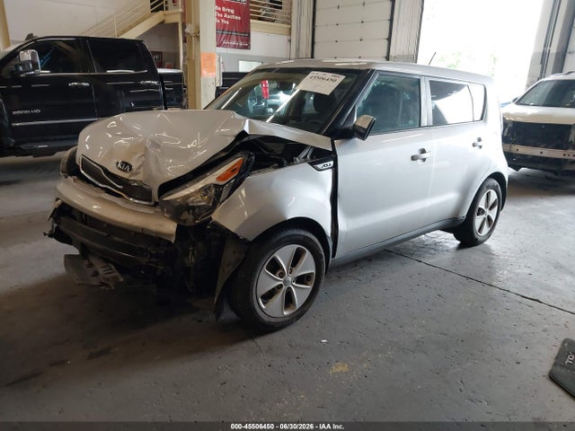KIA Soul 2016 KNDJN2A25G7836275 Image 2