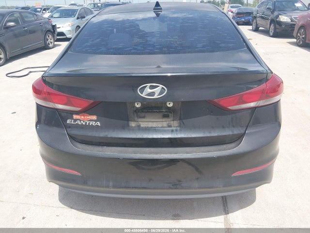 KMHD84LF8HU206281 Hyundai ELANTRA SE