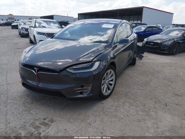 Tesla Model X 100d/75d/p100d 2018 5YJXCDE26JF115647 Image 2
