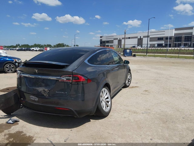 Tesla Model X 100d/75d/p100d 2018 5YJXCDE26JF115647 Image 4