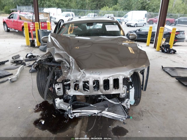 1C4PJLLX1KD243589 Jeep Cherokee Latitude Plus Fwd