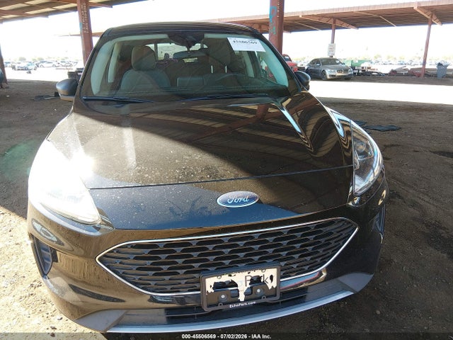 1FMCU0G66NUA55544 Ford ESCAPE SE