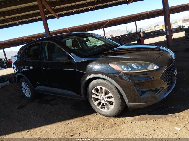 1FMCU0G66NUA55544 Ford ESCAPE SE