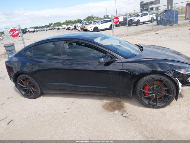 Tesla Model 3 Performance All-wheel Drive 2026 5YJ3E1ET7TF142696 Image 11
