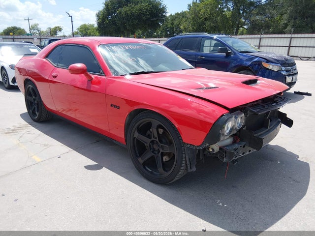 45506632 :رقم المزاد ، 2C3CDZAT0FH712094 vin ، 2015 Dodge Challenger R/t مزاد بيع