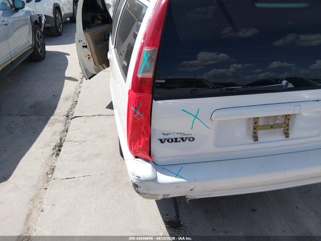 45506696 :رقم المزاد ، YV1LW55AXX2621524 vin ، 1999 Volvo V70 مزاد بيع