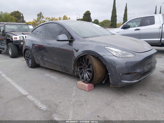 2023 Tesla Model Y Performance Dual Motor All-wheel Drive მანქანა იყიდება აუქციონზე, vin: 7SAYGDEF1PF838202, აუქციონის ნომერი: 45506751
