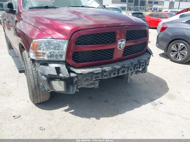 45506762 :رقم المزاد ، 1C6RR7FT1KS631426 vin ، 2019 Ram 1500 Classic Express  4x4 6'4 Box مزاد بيع