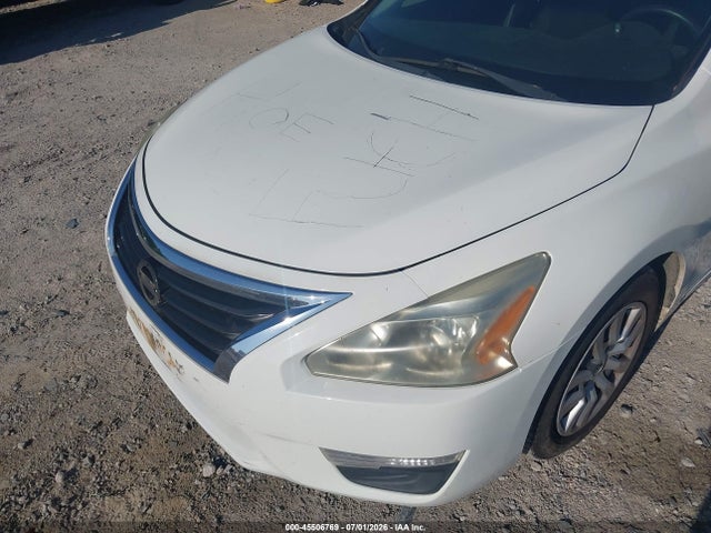 2015 Nissan Altima 2.5/2.5 S/2.5 Sl/2.5 Sv მანქანა იყიდება აუქციონზე, vin: 1N4AL3AP3FC295620, აუქციონის ნომერი: 45506769