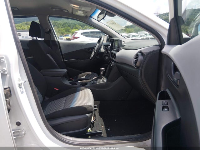 2021 Hyundai Kona Se მანქანა იყიდება აუქციონზე, vin: KM8K1CAA5MU691891, აუქციონის ნომერი: 45506771