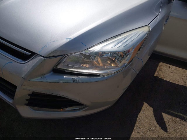 1FMCU9J90FUC79501 Ford Escape Titanium