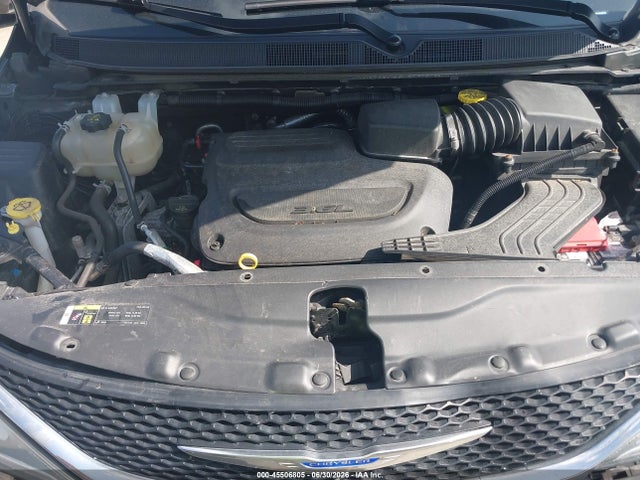 2019 Chrysler Pacifica Touring L Plus მანქანა იყიდება აუქციონზე, vin: 2C4RC1EG4KR577083, აუქციონის ნომერი: 45506805