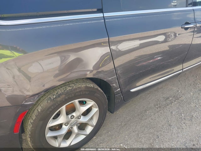 2019 Chrysler Pacifica Touring L Plus მანქანა იყიდება აუქციონზე, vin: 2C4RC1EG4KR577083, აუქციონის ნომერი: 45506805