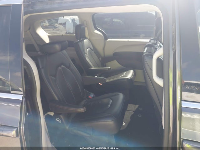 2019 Chrysler Pacifica Touring L Plus მანქანა იყიდება აუქციონზე, vin: 2C4RC1EG4KR577083, აუქციონის ნომერი: 45506805