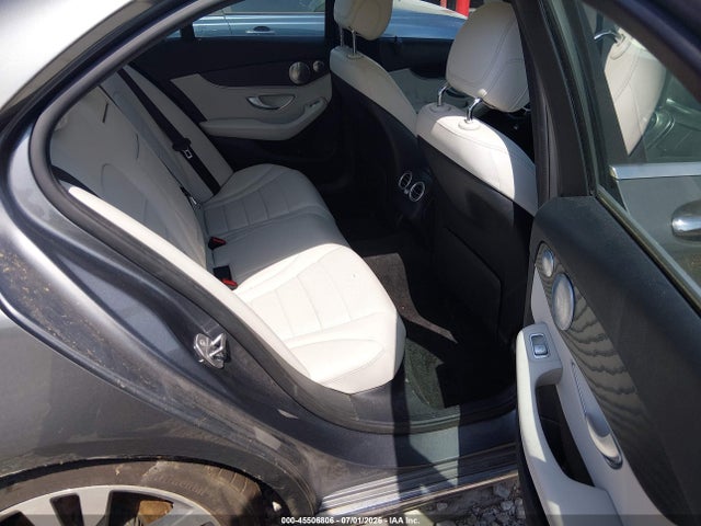 45506806 :رقم المزاد ، 55SWF4JB4HU181891 vin ، 2017 Mercedes-benz C 300 مزاد بيع