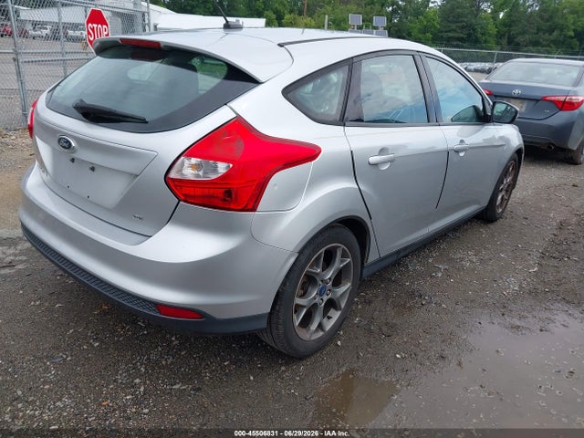 Ford FOCUS SE 2014 1FADP3K22EL285258 Image 4