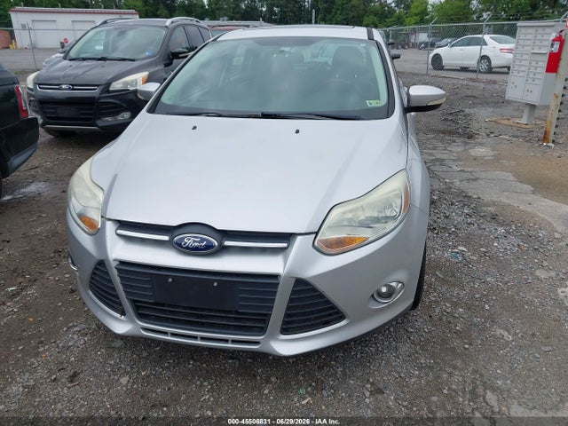 Ford FOCUS SE 2014 1FADP3K22EL285258 Image 6