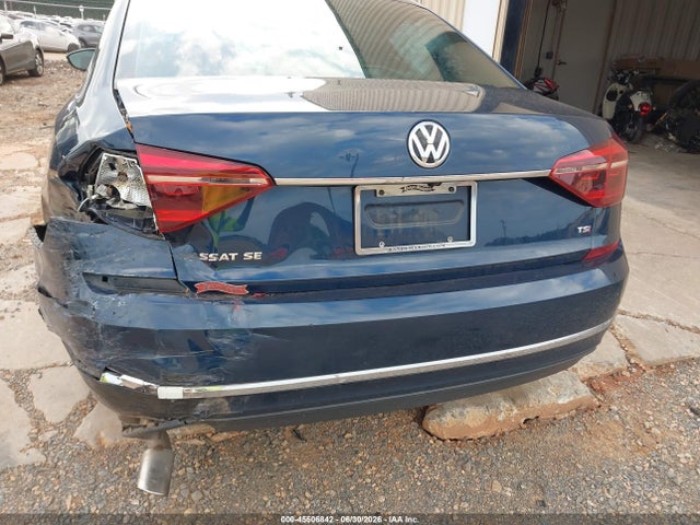 Продаж на аукціоні авто 2018 Volkswagen Passat 2.0t Se, vin: 1VWBA7A38JC020307, номер лоту: 45506842