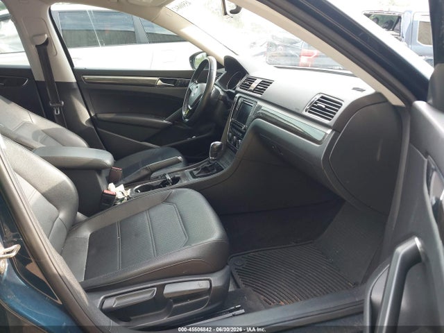 Продаж на аукціоні авто 2018 Volkswagen Passat 2.0t Se, vin: 1VWBA7A38JC020307, номер лоту: 45506842
