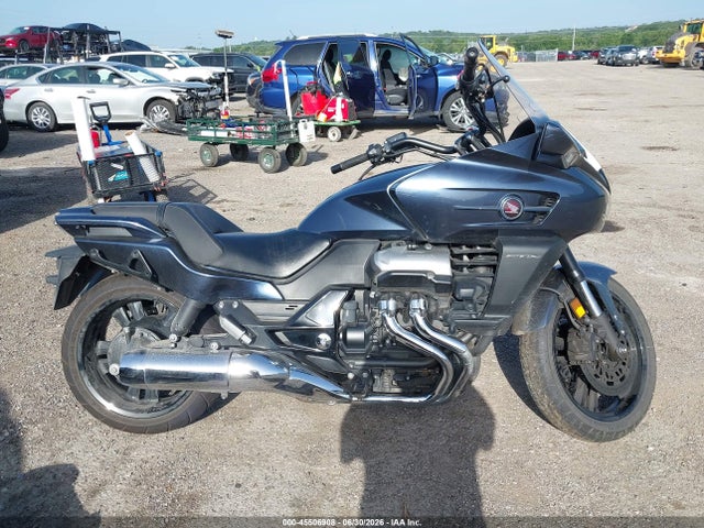 45506908 :رقم المزاد ، JH2SC7457EK000787 vin ، 2014 Honda Ctx1300 A مزاد بيع