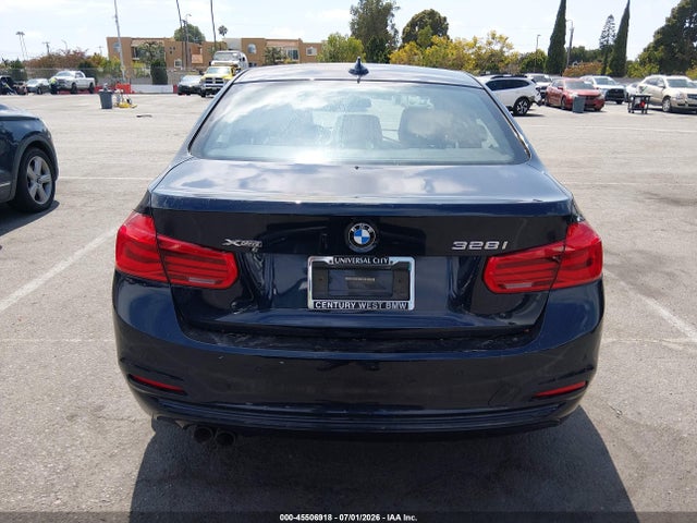 BMW 328i Xdrive 2016 WBA8E3G59GNT78500 Image 16