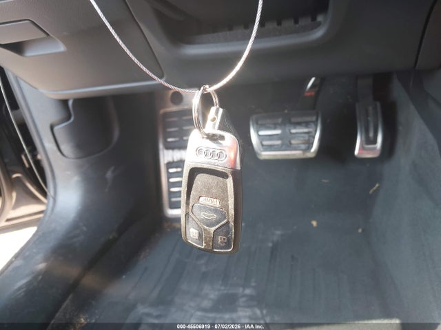Audi A4 2.0t Premium/2.0t Tech Premium 2018 WAUENAF46JN001033 Image 11