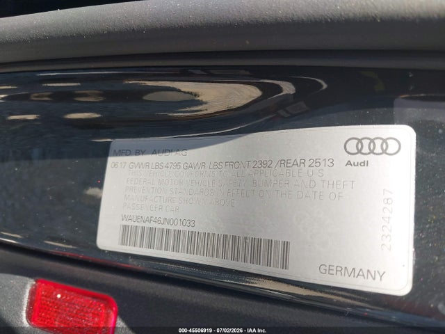 Audi A4 2.0t Premium/2.0t Tech Premium 2018 WAUENAF46JN001033 Image 9