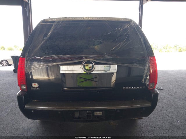 2010 Cadillac Escalade Luxury მანქანა იყიდება აუქციონზე, vin: 1GYUKBEF1AR259382, აუქციონის ნომერი: 45506932