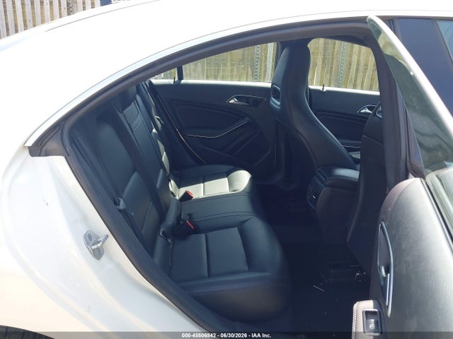 45506942 :رقم المزاد ، WDDSJ4GB6FN172023 vin ، 2015 Mercedes-benz Cla 250 4matic مزاد بيع