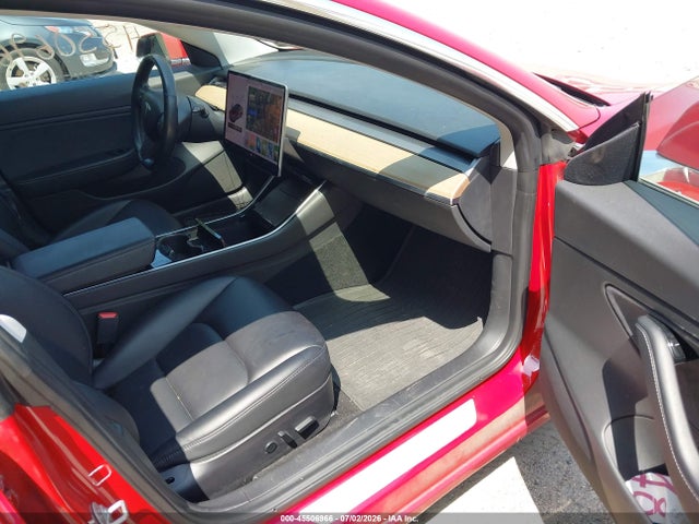 45506966 :رقم المزاد ، 5YJ3E1EB9JF114838 vin ، 2018 Tesla Model 3 Long Range/performance مزاد بيع