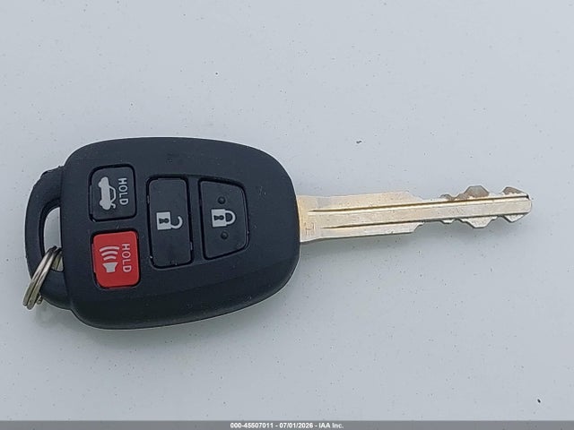Toyota Corolla Le Plus 2016 5YFBURHE6GP463942 Image 11