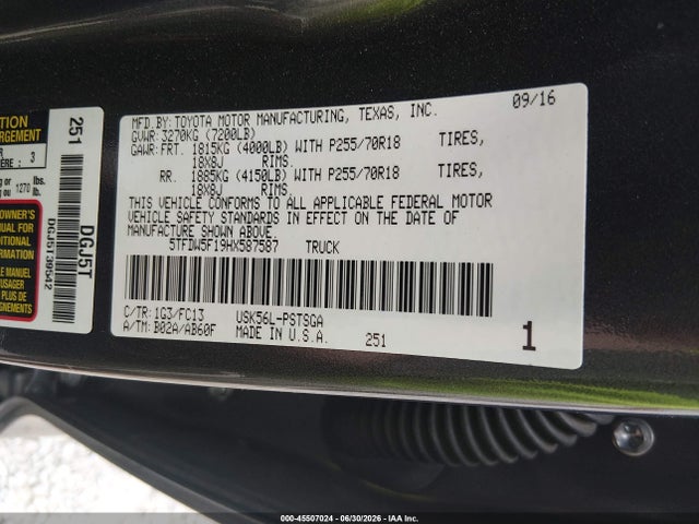 5TFDW5F19HX587587 Toyota Tundra Sr5 5.7l V8