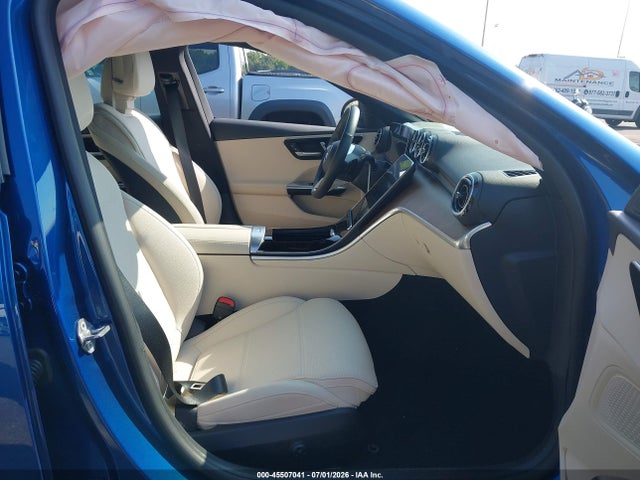 2023 Mercedes-benz C 300 4matic მანქანა იყიდება აუქციონზე, vin: W1KAF4HB4PR138944, აუქციონის ნომერი: 45507041
