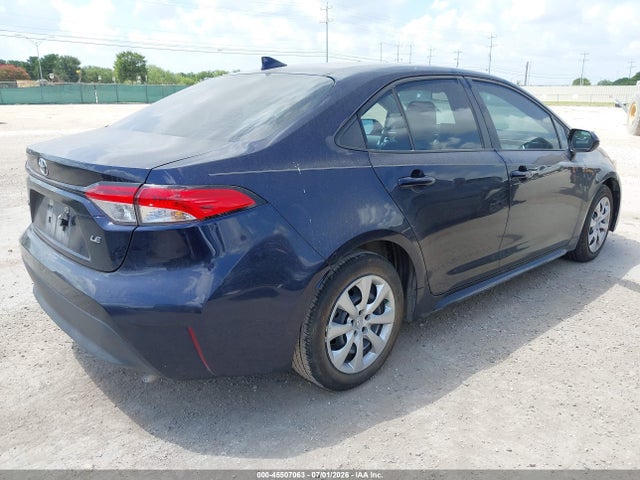 Toyota COROLLA LE 2025 5YFB4MDE8SP258740 Image 4