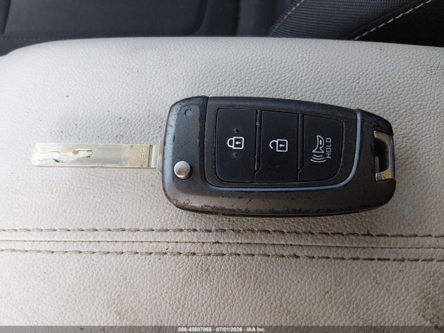 Hyundai TUCSON SE 2022 5NMJA3AE4NH096462 Image 11