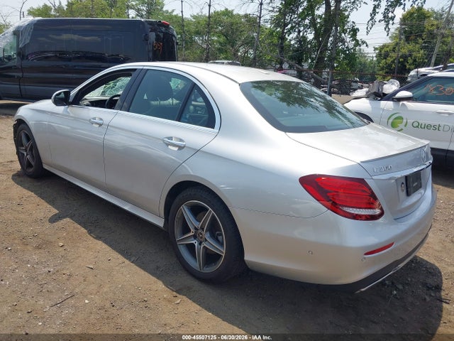Auction sale of the 2019 Mercedes-benz E 300 4matic, vin: WDDZF4KB7KA595377, lot number: 45507125