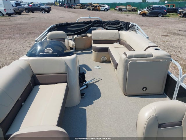 Suntracker Ph30 Pontoon Boat 2018 BUJ520721718 Image 8