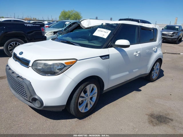 KIA SOUL + 2015 KNDJP3A5XF7796381 Image 2