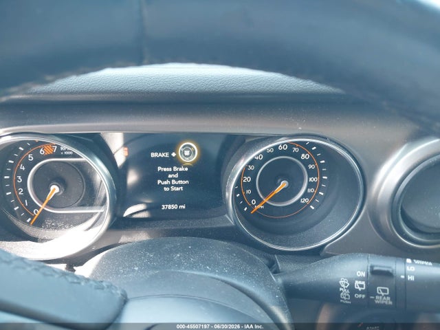 45507197 :رقم المزاد ، 1C4HJXDN8LW137977 vin ، 2020 Jeep Wrangler Unlimited Sport S 4x4 مزاد بيع