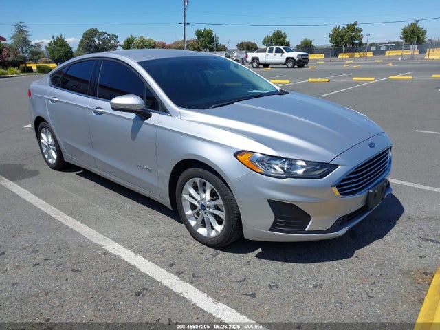 2019 3FA6P0LU4KR274301 main image