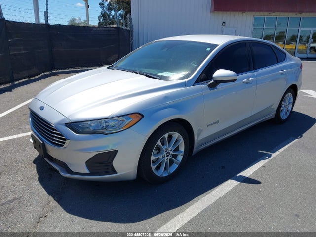 Ford Fusion Hybrid Se 2019 3FA6P0LU4KR274301 Image 2