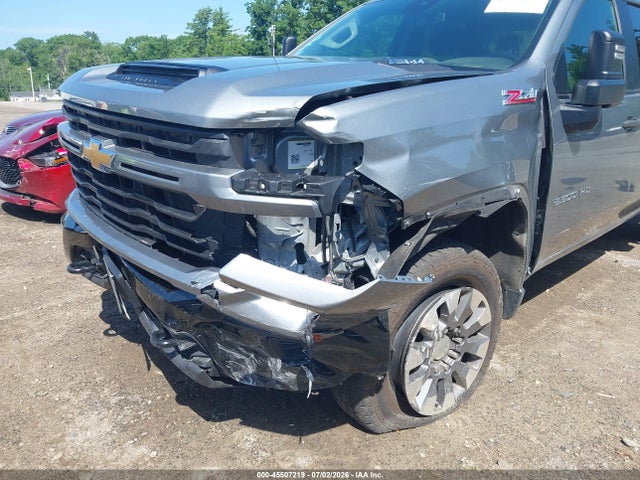 2GC4YME73R1126619 Chevrolet Silverado 2500hd 4wd Standard Bed Custom