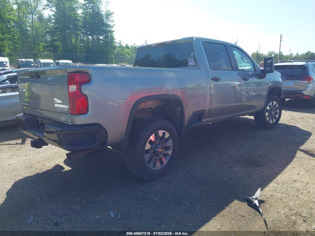 2GC4YME73R1126619 Chevrolet Silverado 2500hd 4wd Standard Bed Custom
