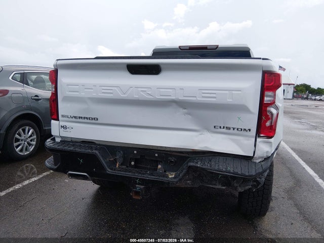 3GCPYCEF2LG208399 Chevrolet Silverado 1500 4wd Short Bed Custom Trail Boss